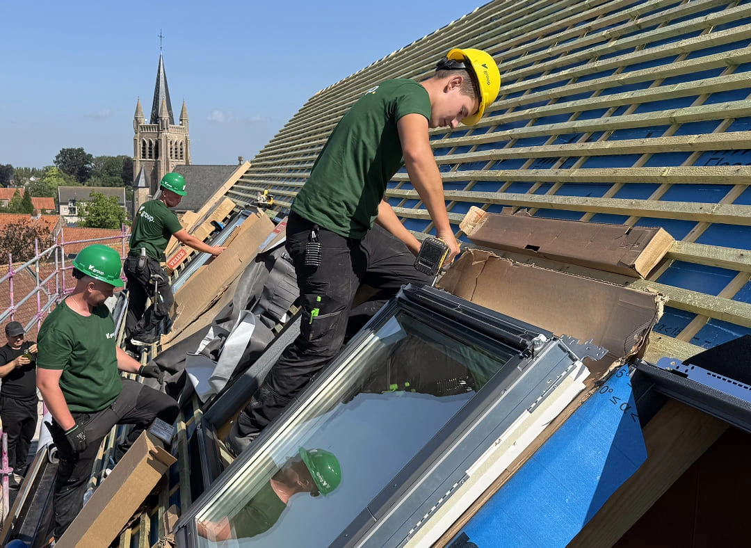 Volledige dakvernieuwing — woning jaren '70